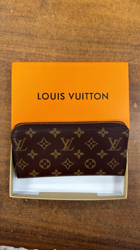 Louis Vuitton Women's Zippy Wallet Monogram Rose Ballerine M41894