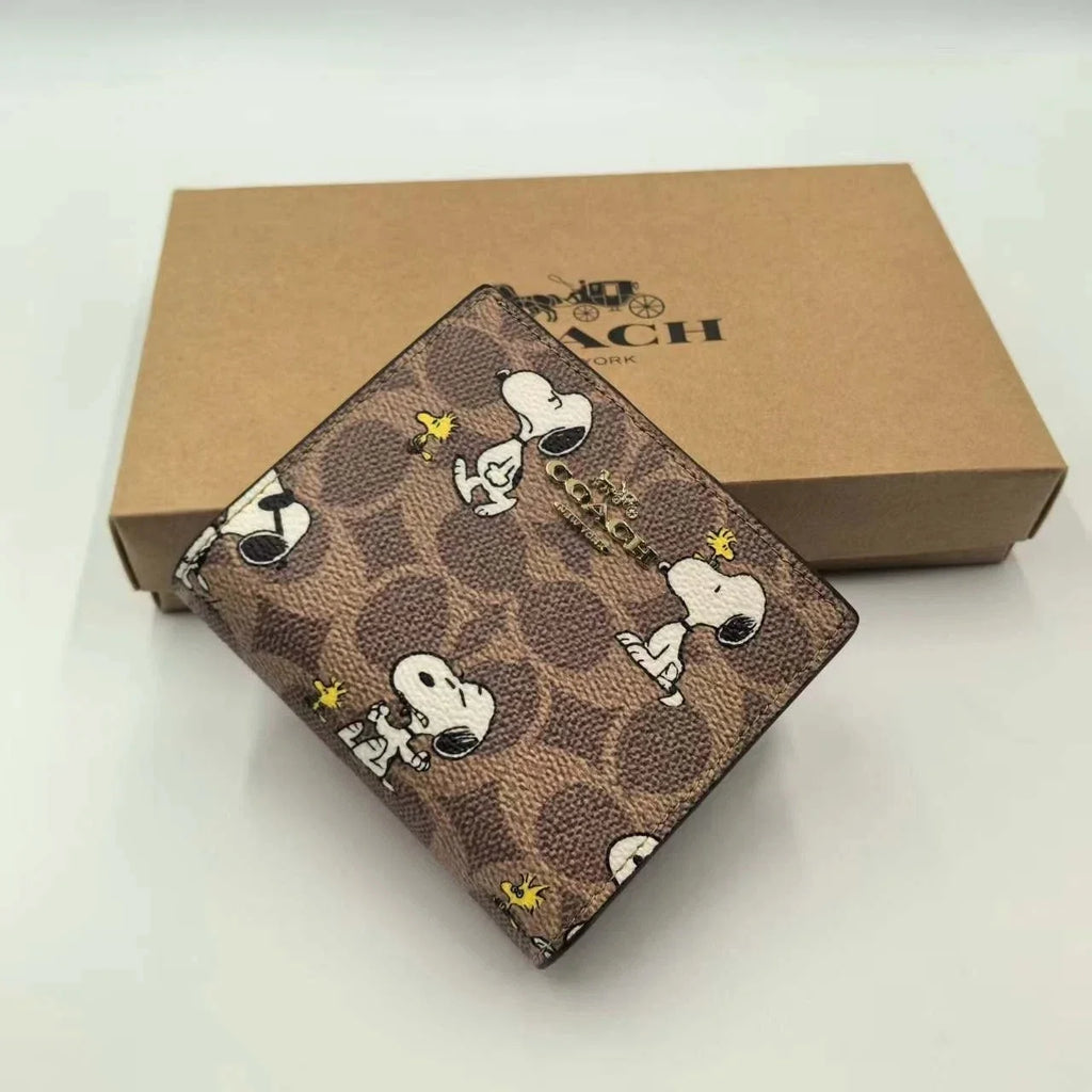 Coach x Peanuts Snoopy Snap Wallet CBN32 | Signature Canvas