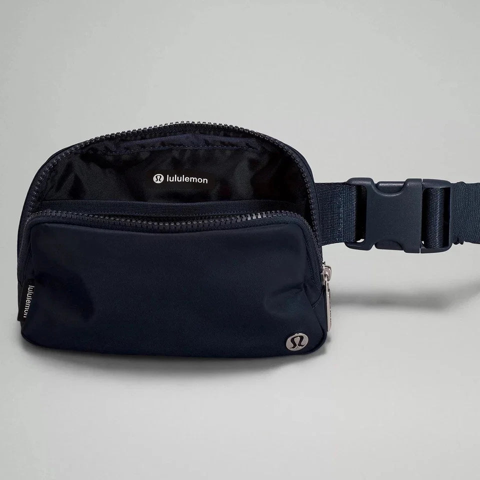 lululemon Everywhere Belt Bag 1L True Navy | NWT